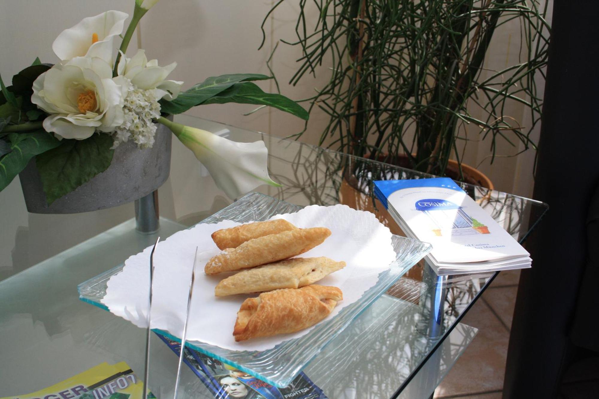 Hotel Cosima Vaterstetten Ngoại thất bức ảnh